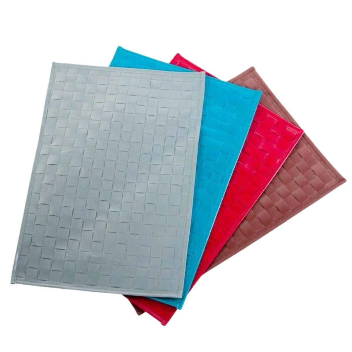 Tovaglietta in pvc colori assortiti 30X45 in set di 4